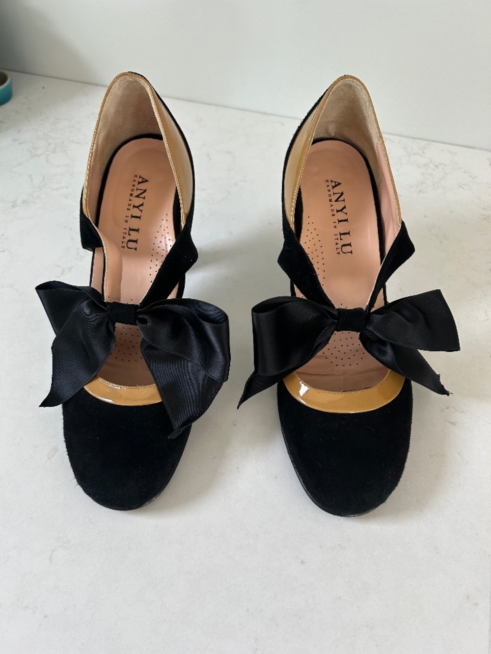Anyi Lu JOLIE Black and (Blush) Tan Heels with Bow • Sz 40 (US 9- 9.5)Worn Once